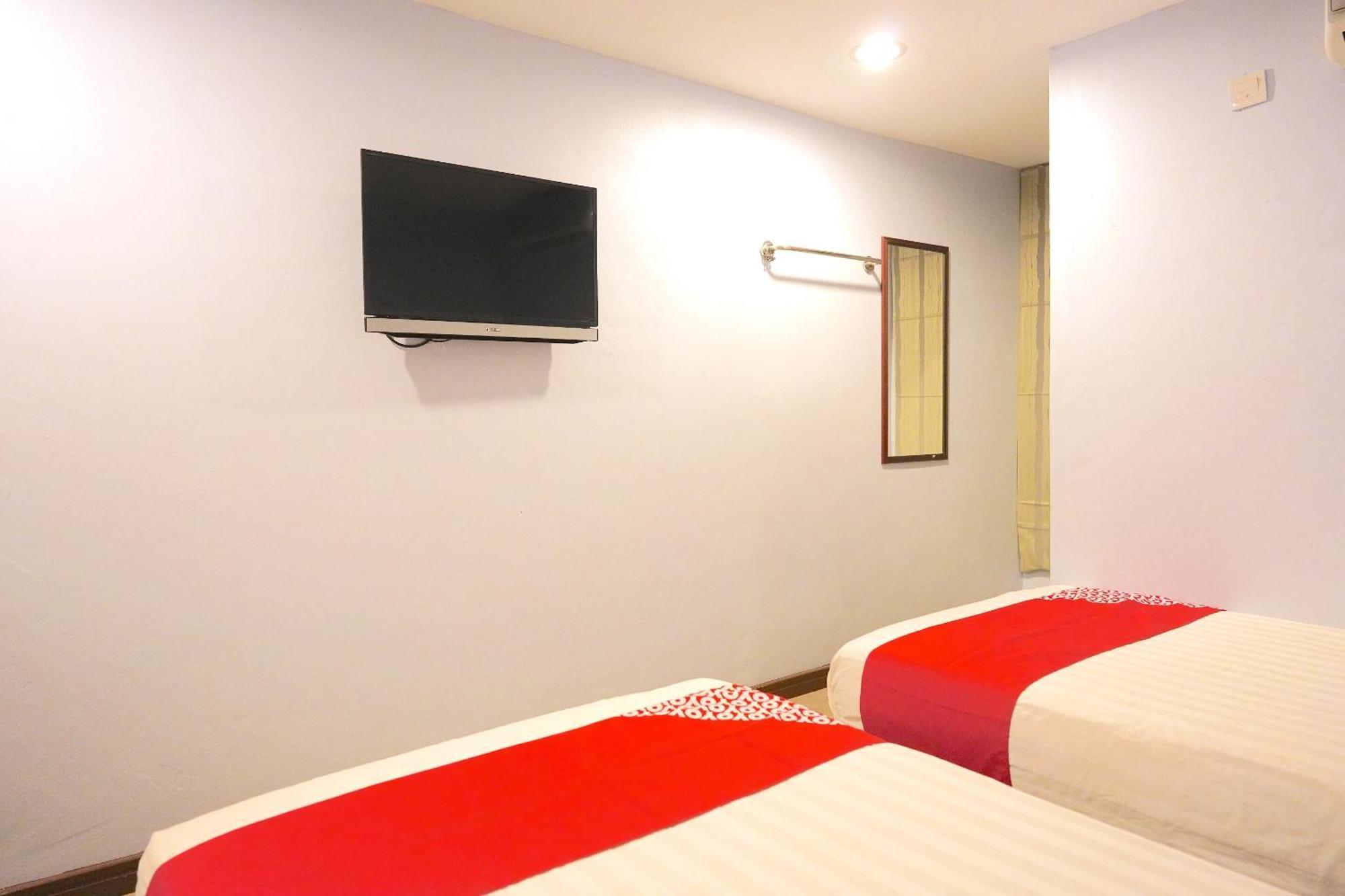 Super Oyo 89544 Utama Inn Bintulu Exterior foto