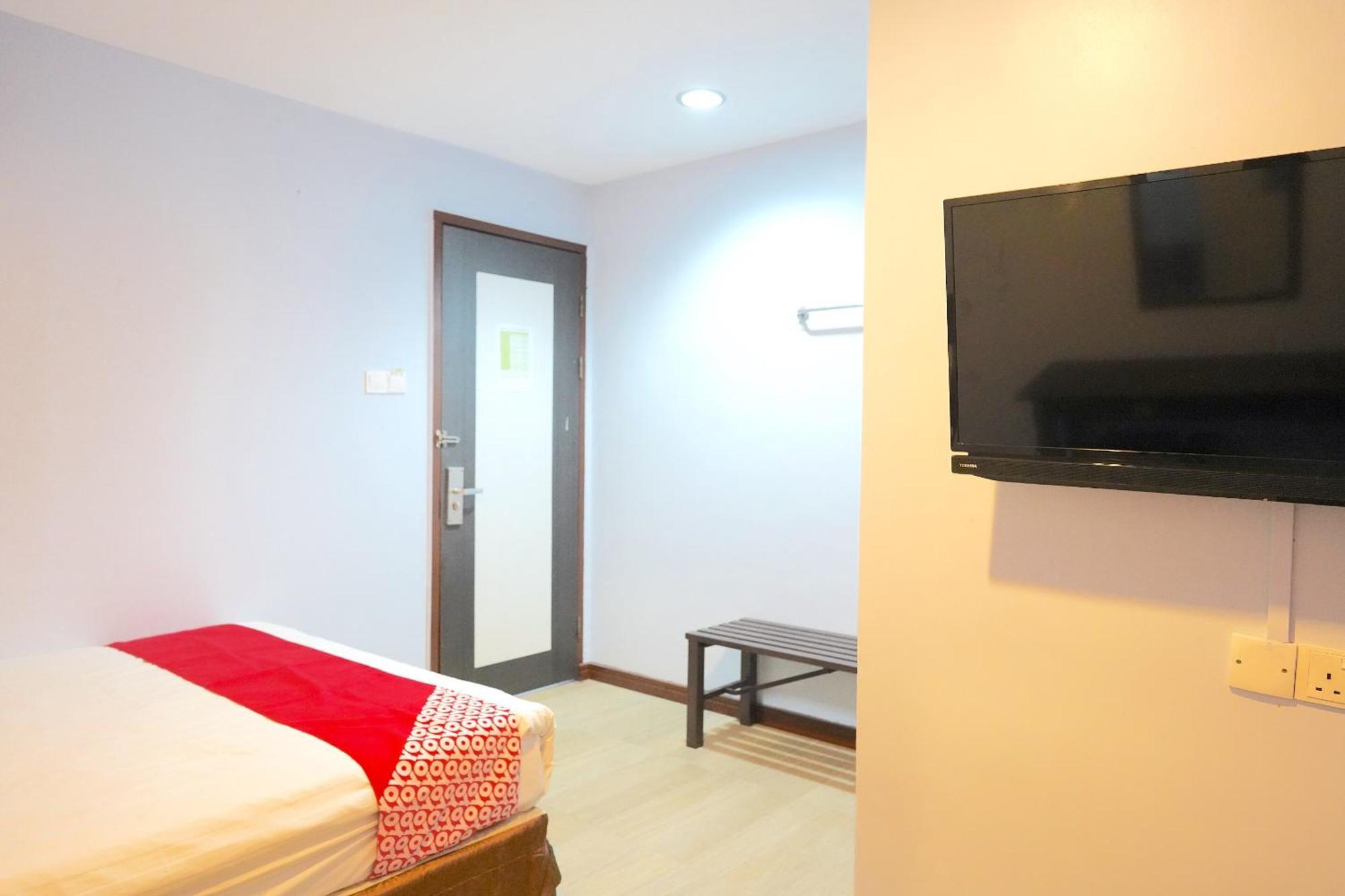 Super Oyo 89544 Utama Inn Bintulu Exterior foto