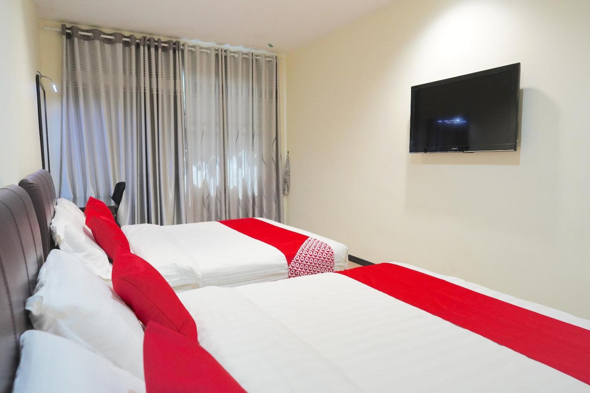 Super Oyo 89544 Utama Inn Bintulu Exterior foto