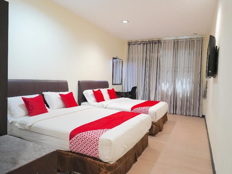 Super Oyo 89544 Utama Inn Bintulu Exterior foto