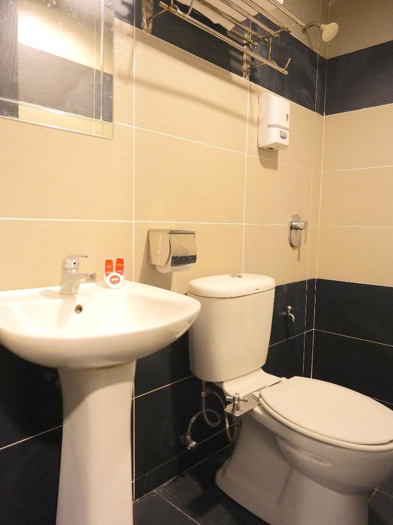 Super Oyo 89544 Utama Inn Bintulu Exterior foto